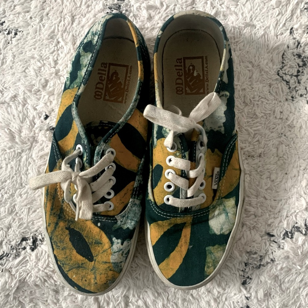 VANS x Della Authentic Size 9W 7.5M